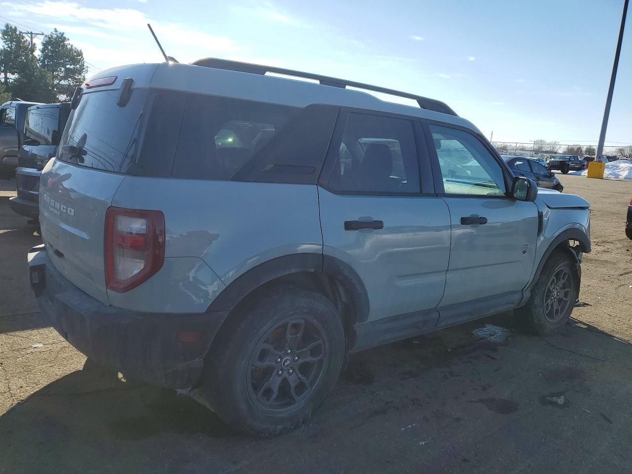 2024 Ford Bronco Sport Big Bend - Image 3