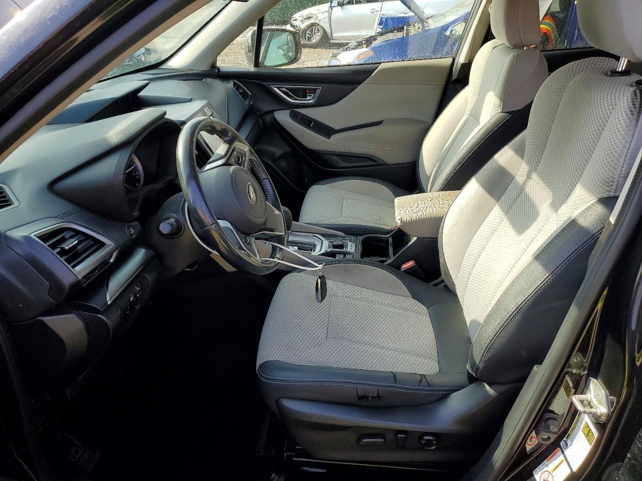 2019 Subaru Forester Premium - Image 7