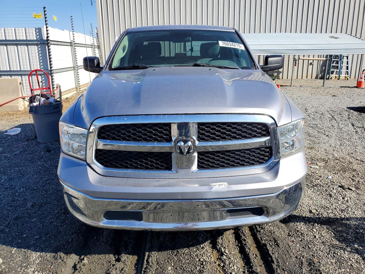 2019 Ram 1500 Classic Slt - Image 5
