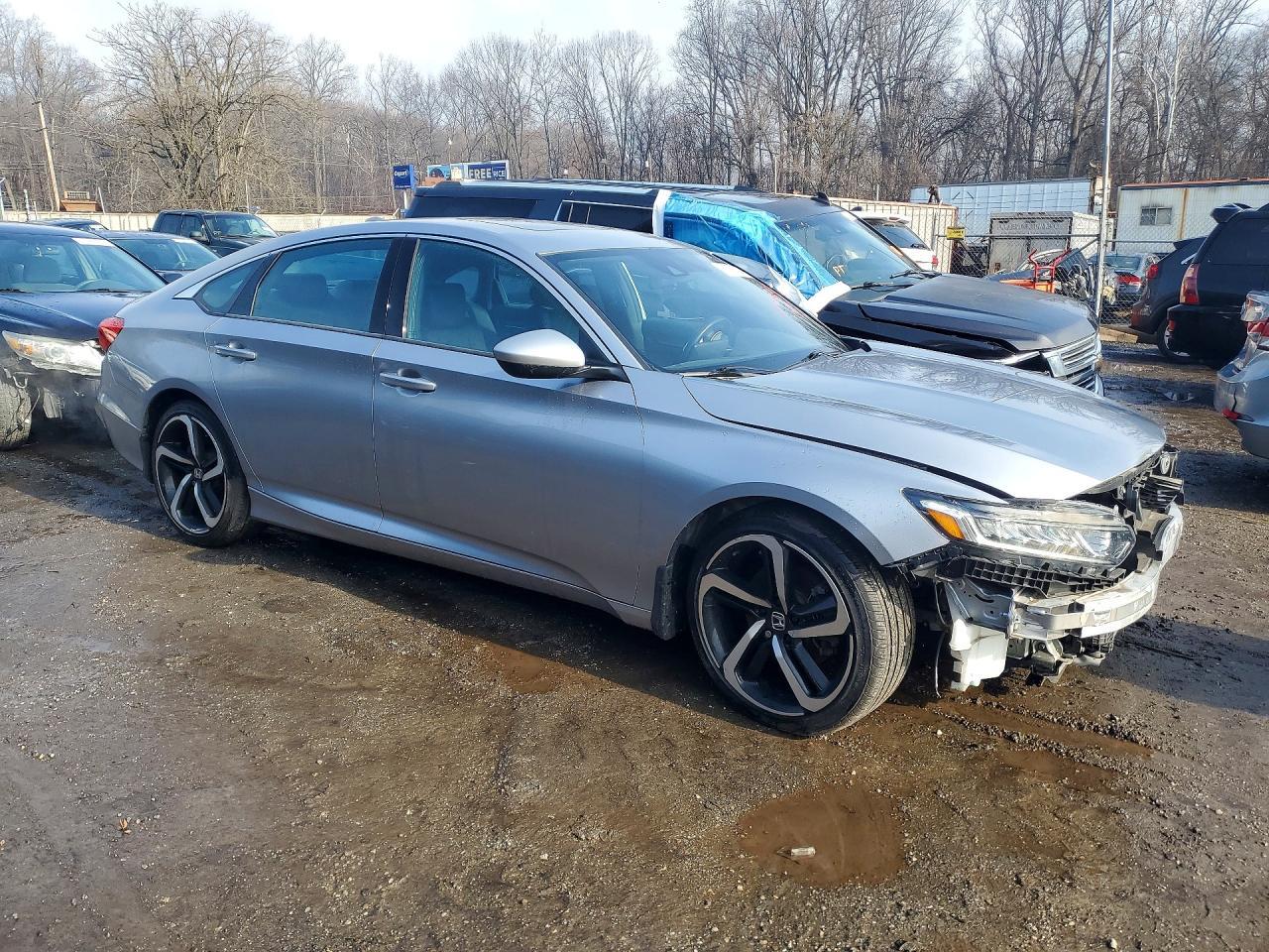 2020 Honda Accord Sport - Image 4