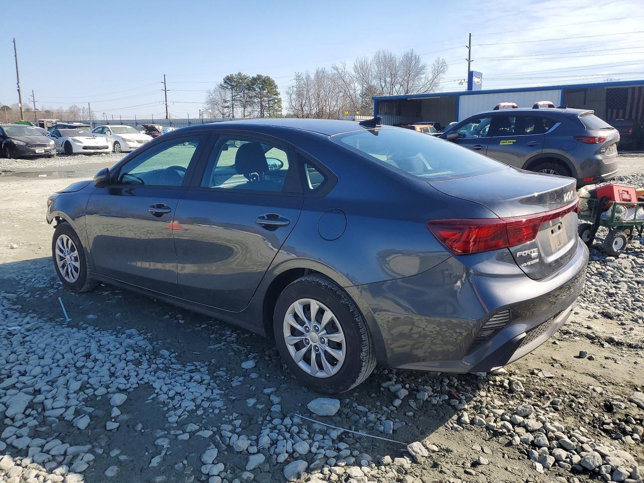 2023 Kia Forte Lx - Фото 2
