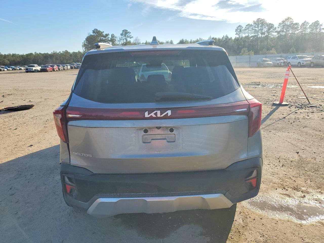 2024 Kia Seltos S - Фото 6