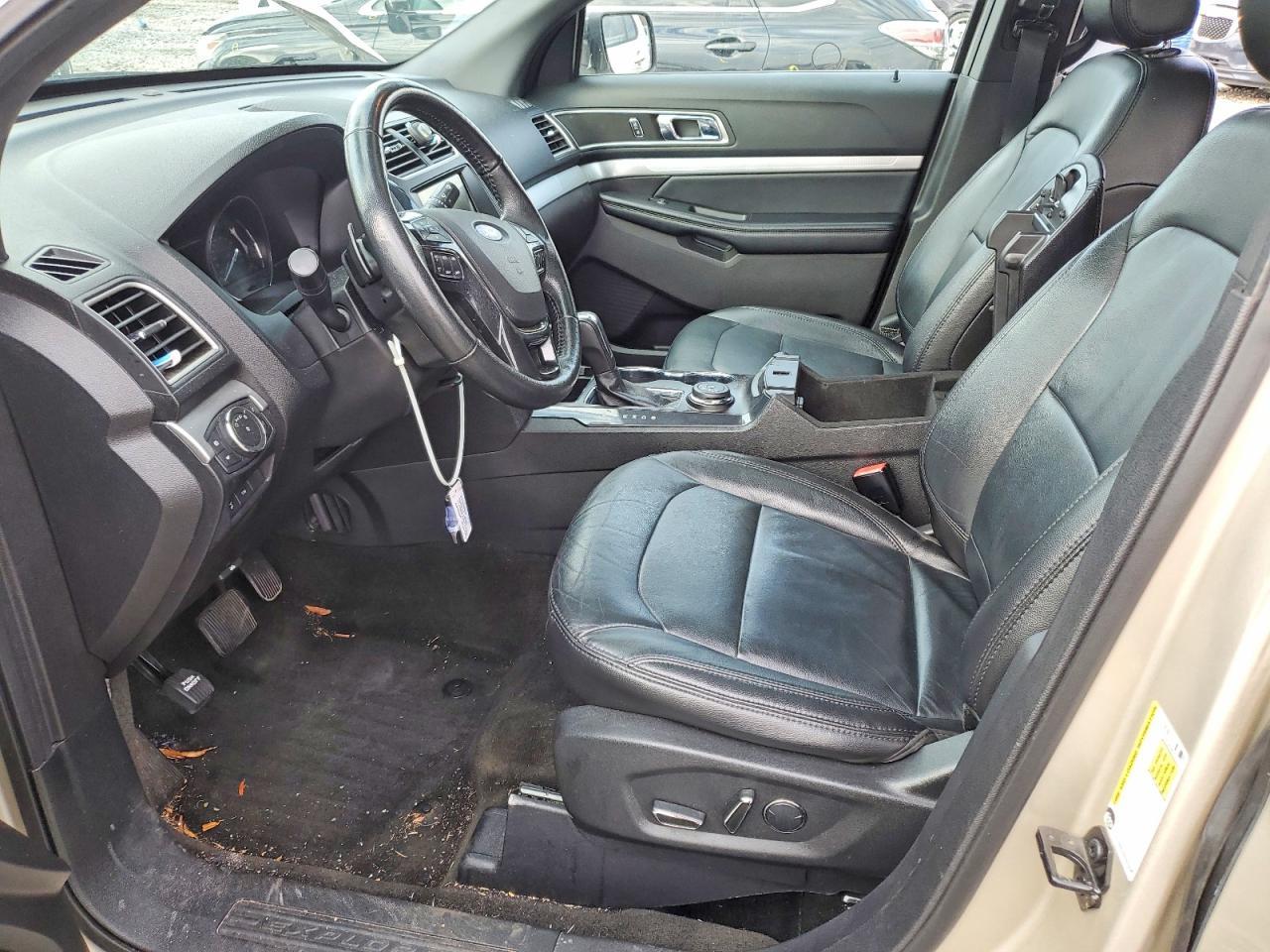 2017 Ford Explorer Xlt - Image 7