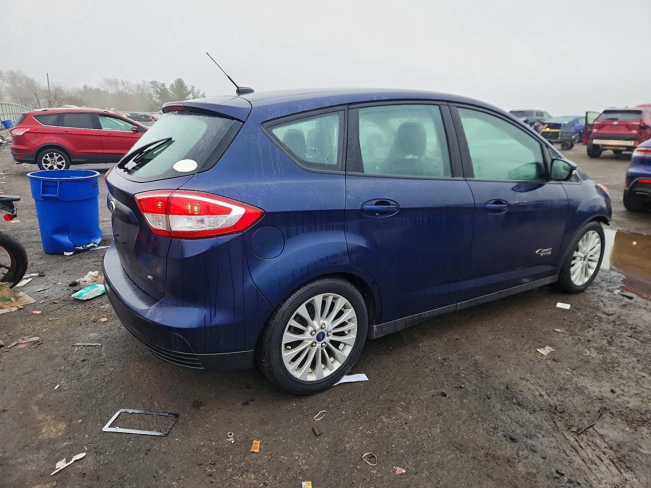 2017 Ford C-Max Se - Фото 3