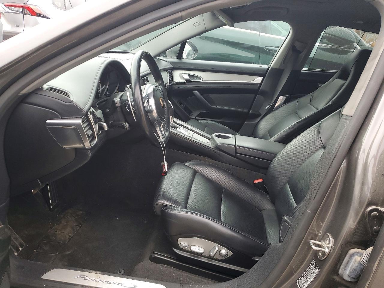 2014 Porsche Panamera S Hybrid - Image 7