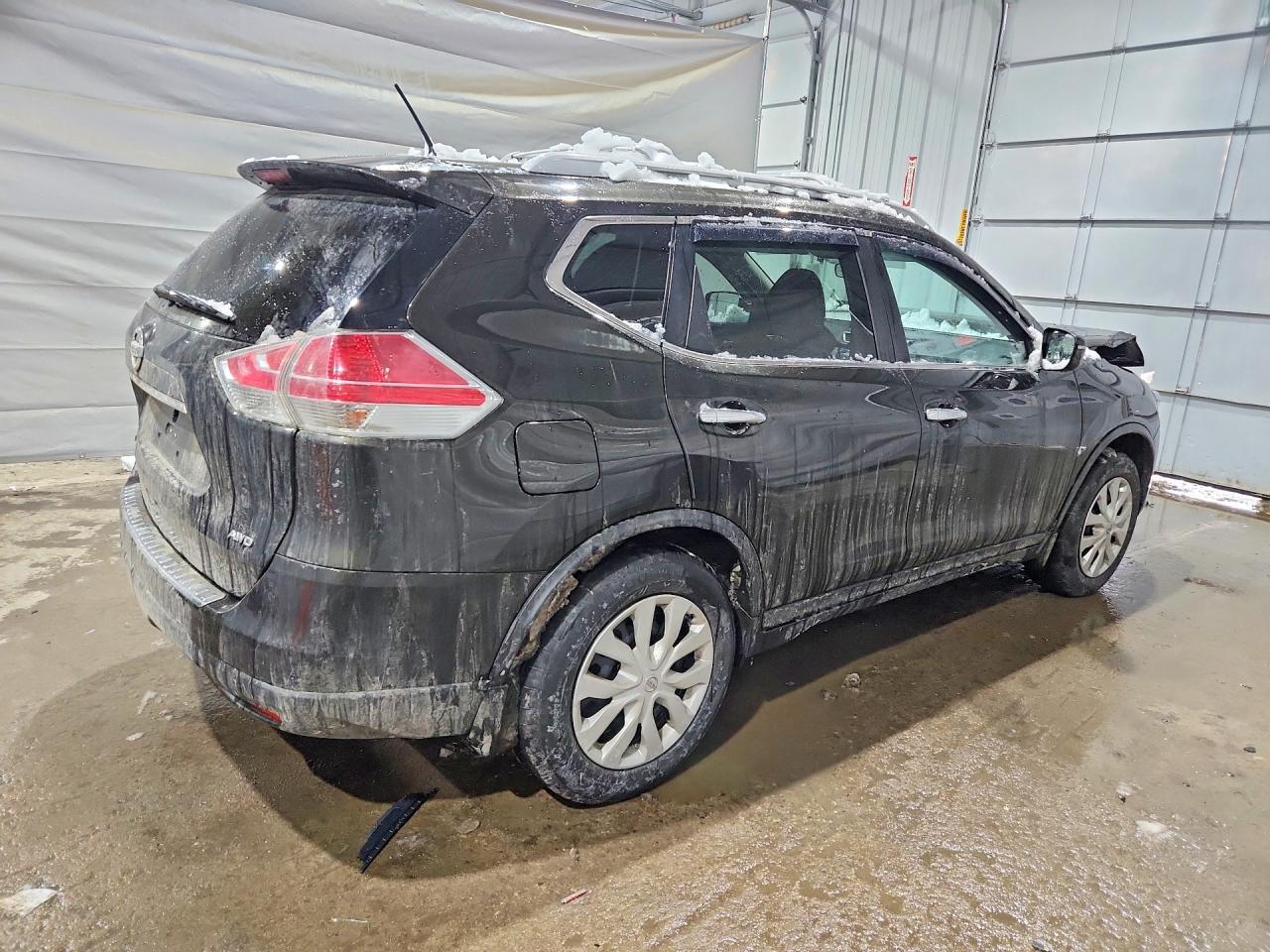 2016 Nissan Rogue S - Фото 3