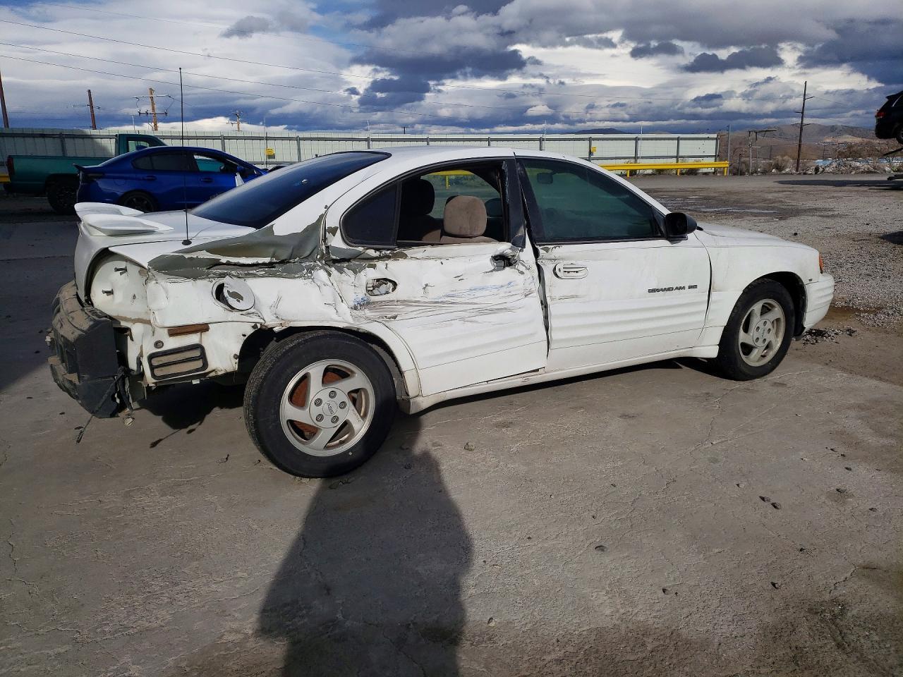1999 Pontiac Grand Am Se - Image 3