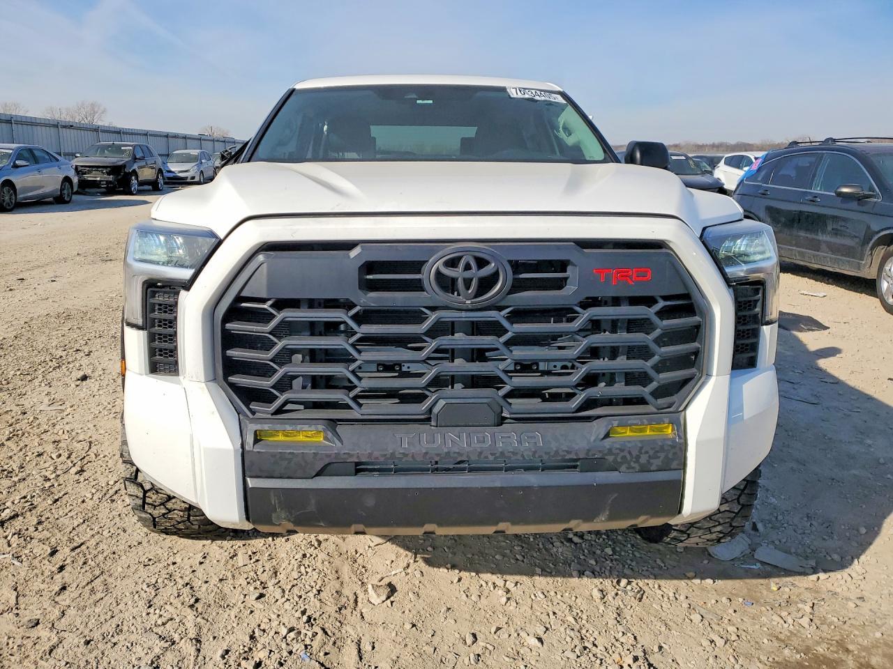2022 Toyota Tundra Sr5 - Фото 5