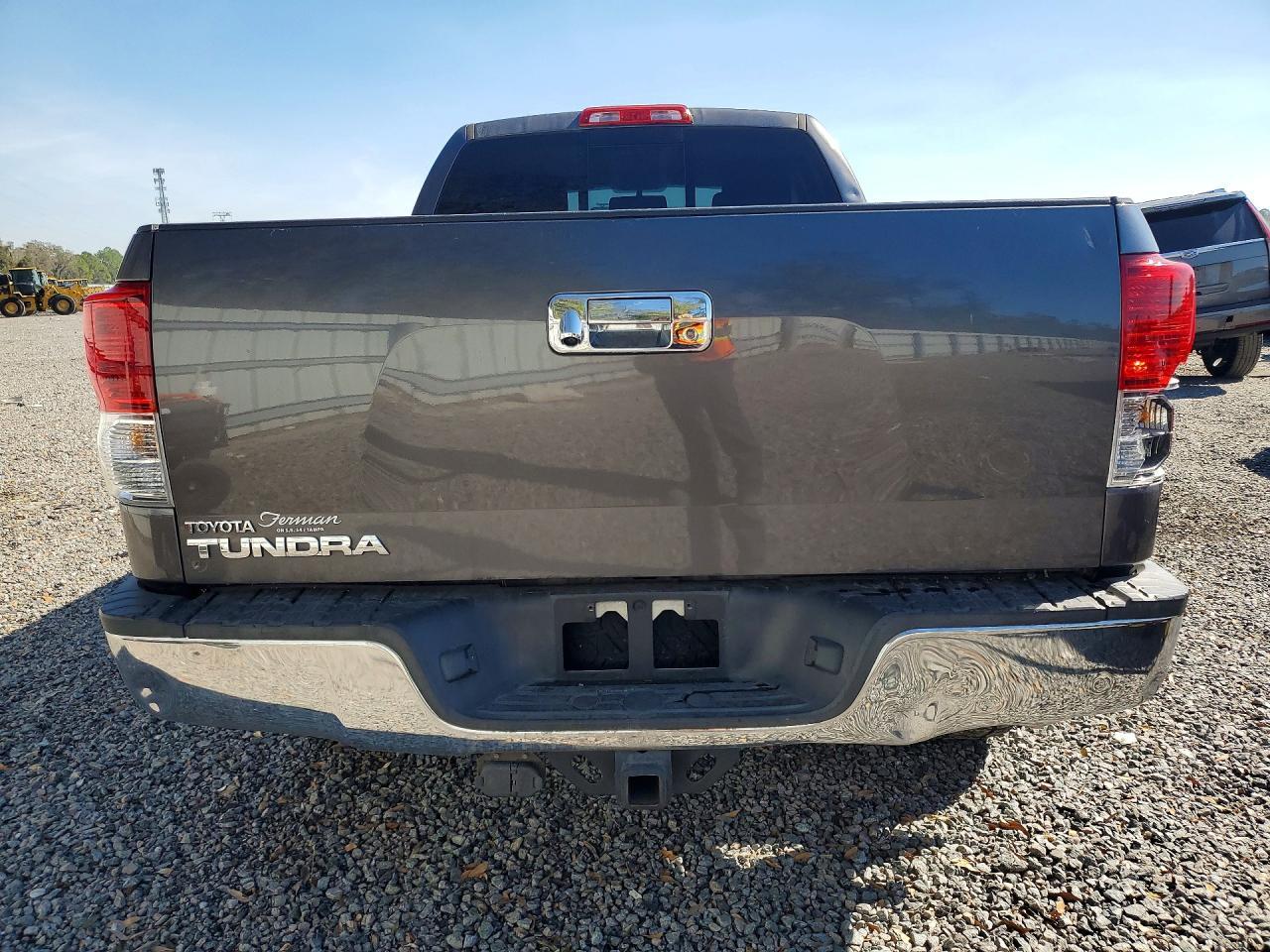 2013 Toyota Tundra Double Cab Sr5 - Фото 6