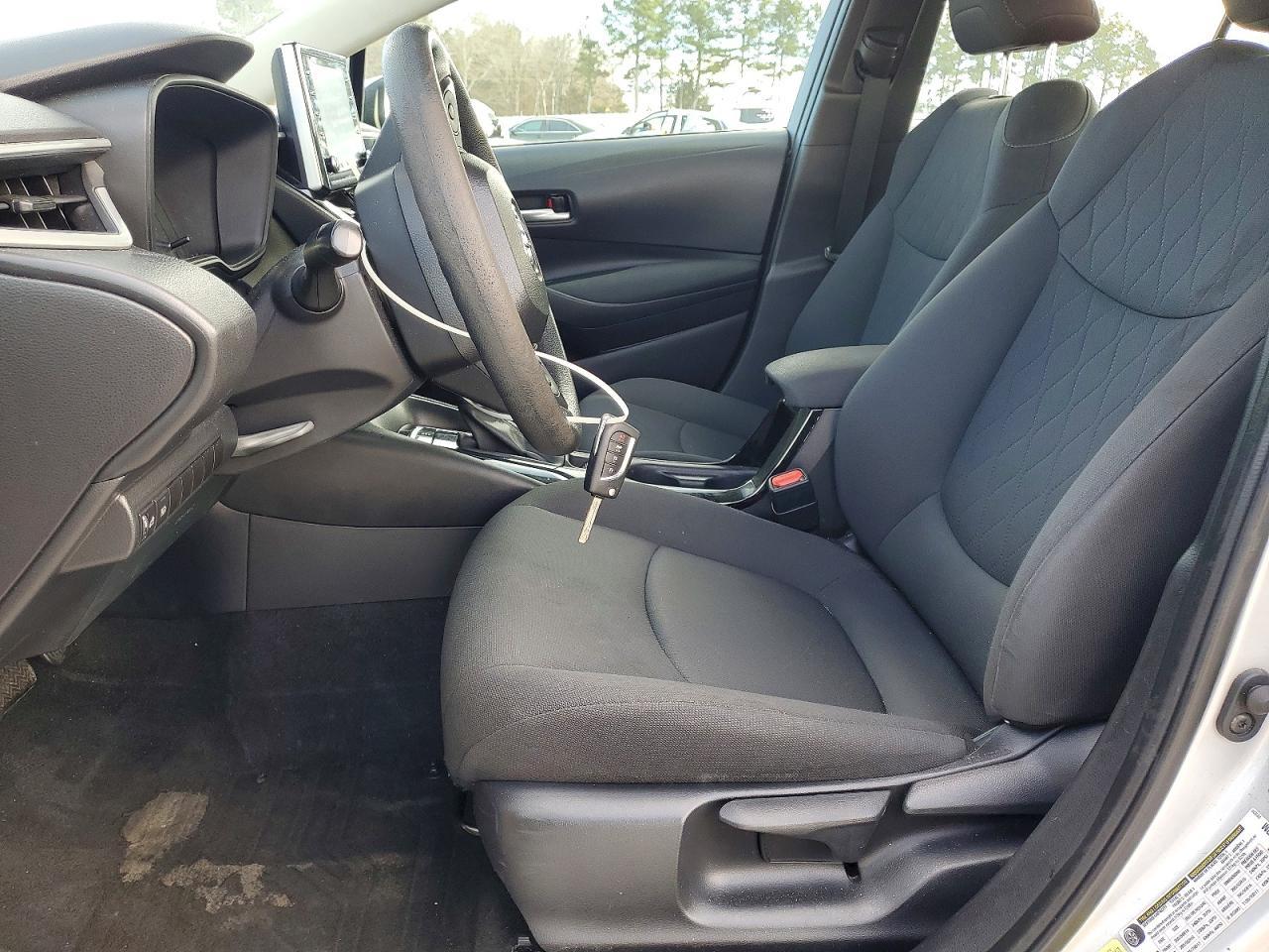 2021 Toyota Corolla Le - Фото 7