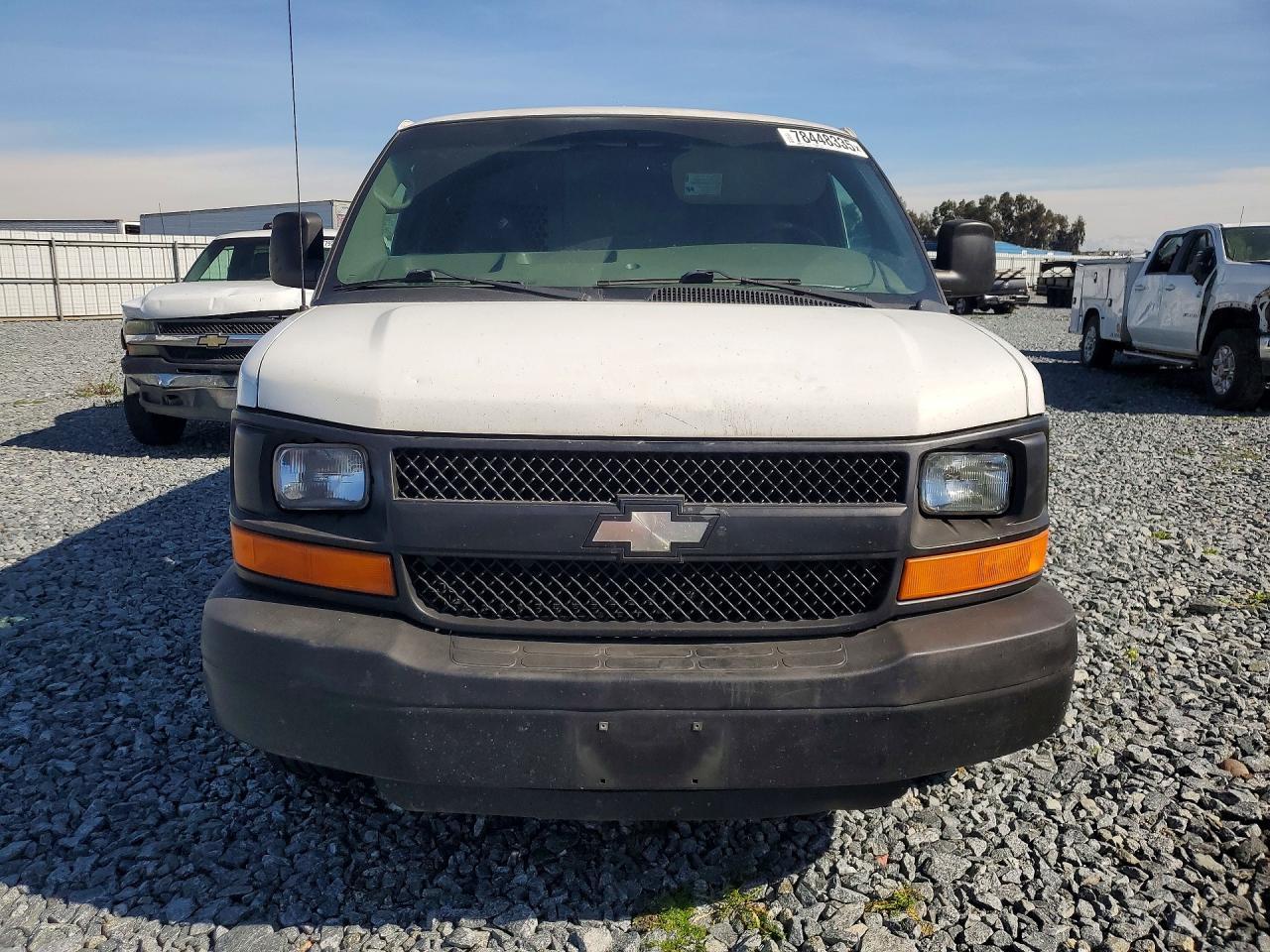 2009 Chevrolet Express 1500 Utility / Service Van - Фото 5