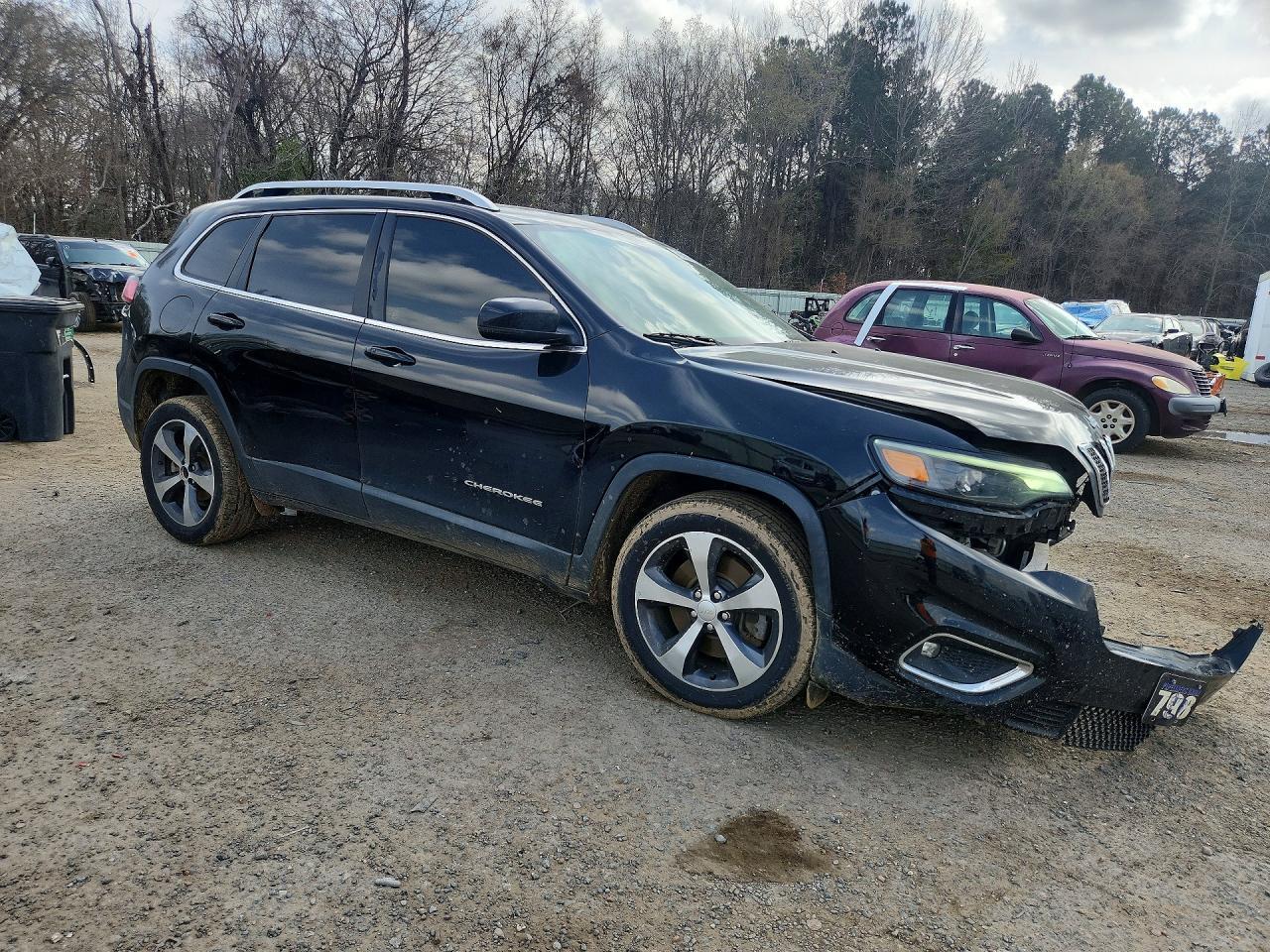 2019 Jeep Cherokee Limited - Image 4