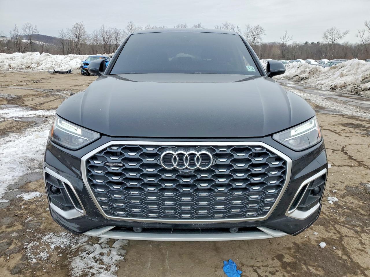 2024 Audi Q5 Sportback Premium 45 - Image 5