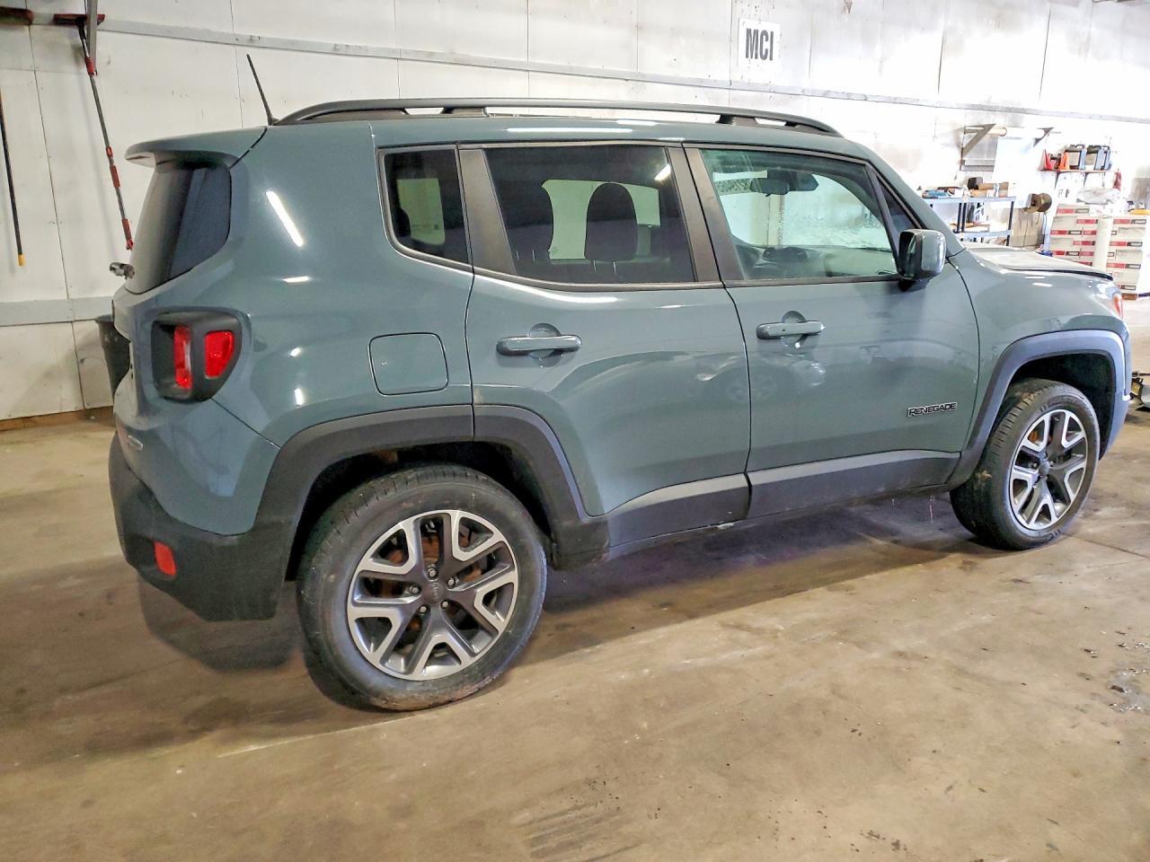 2018 Jeep Renegade Latitude - Фото 3
