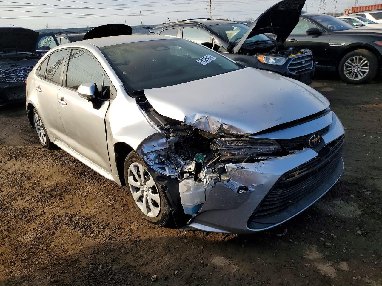 2023 Toyota Corolla Le - Image 4