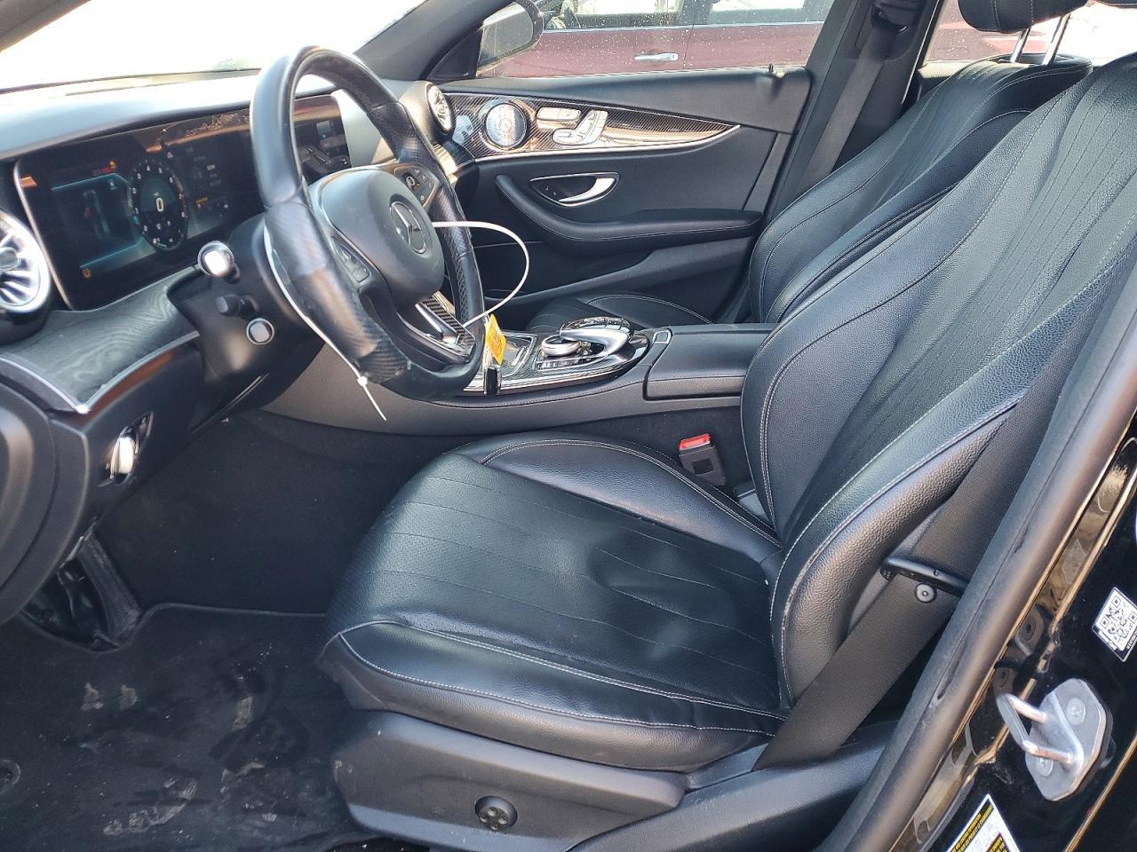 2018 Mercedes-Benz E 300 4Matic - Фото 7