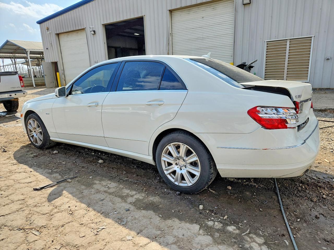 2012 Mercedes-Benz E 350 - Фото 2