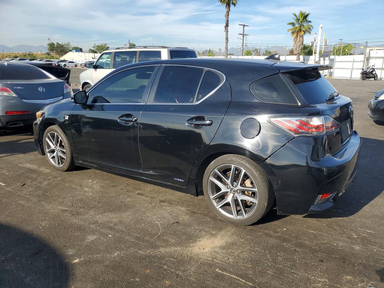 2014 Lexus Ct 200H Base - Фото 2
