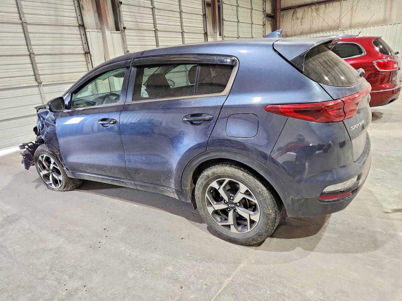 2020 Kia Sportage Lx - Image 2