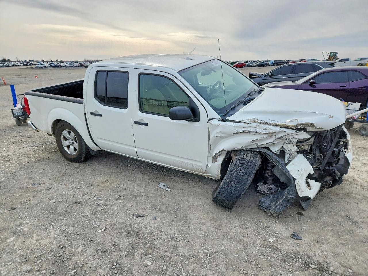 2013 Nissan Frontier S - Фото 4
