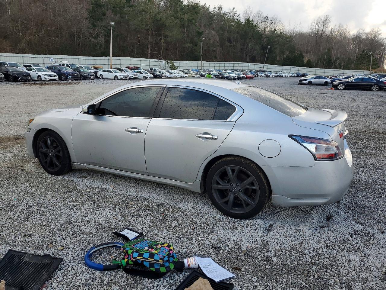 2014 Niss Maxima S - Image 2