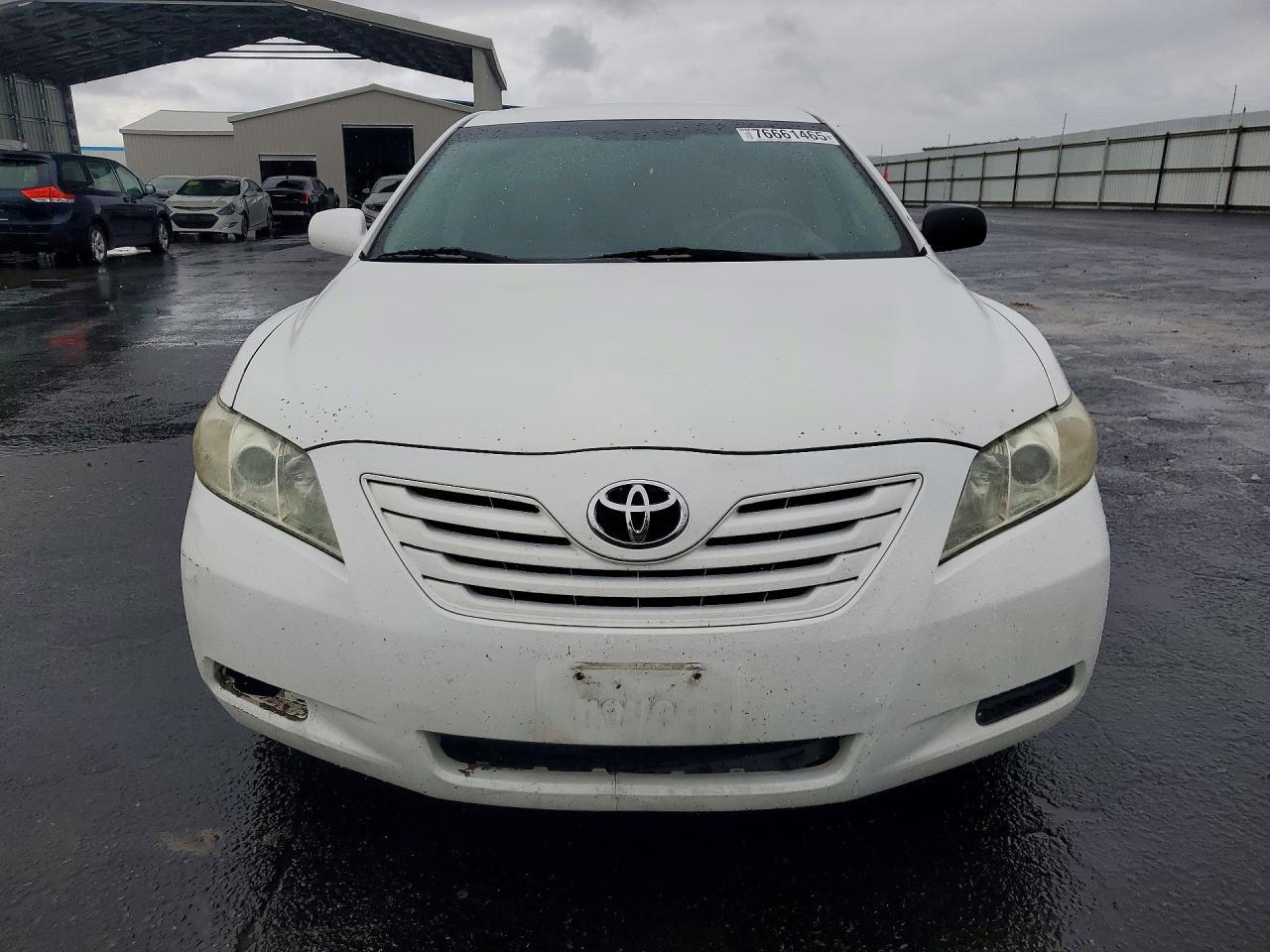 2008 Toyota Camry Le - Image 5