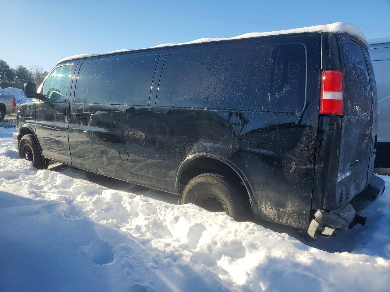 2021 GMC Savana G3500 - Image 2
