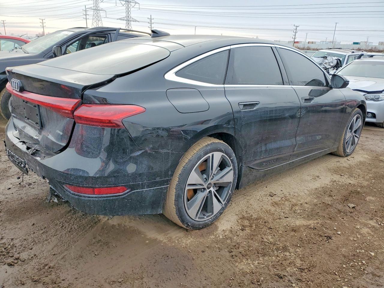 2025 Audi A6 E-Tron Premium Plus 60 - Фото 3