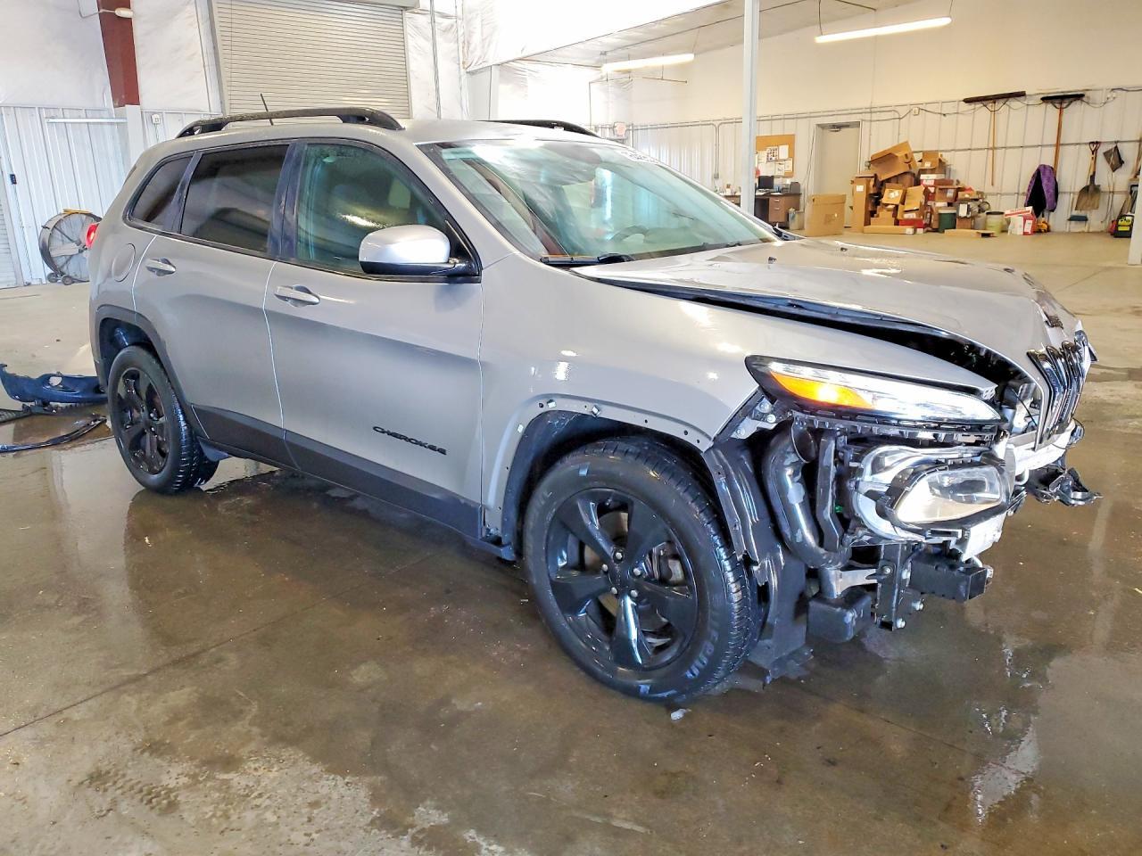 2015 Jeep Cherokee Latitude - Фото 4