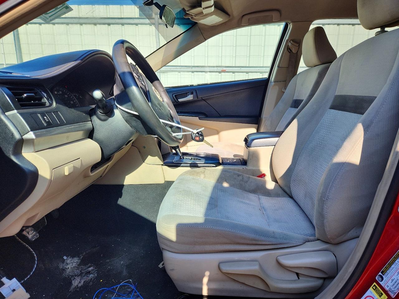 2012 Toyota Camry Base - Фото 7