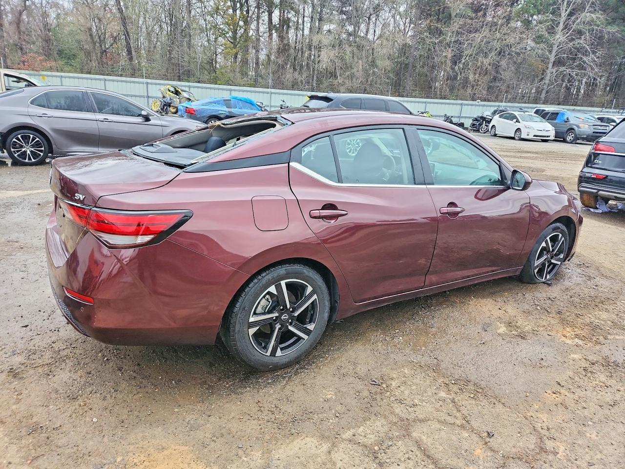 2024 Nissan Sentra Sv - Image 3