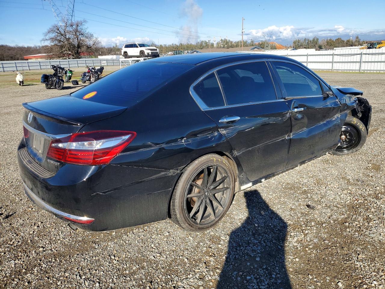 2017 Honda Accord Sport - Image 3