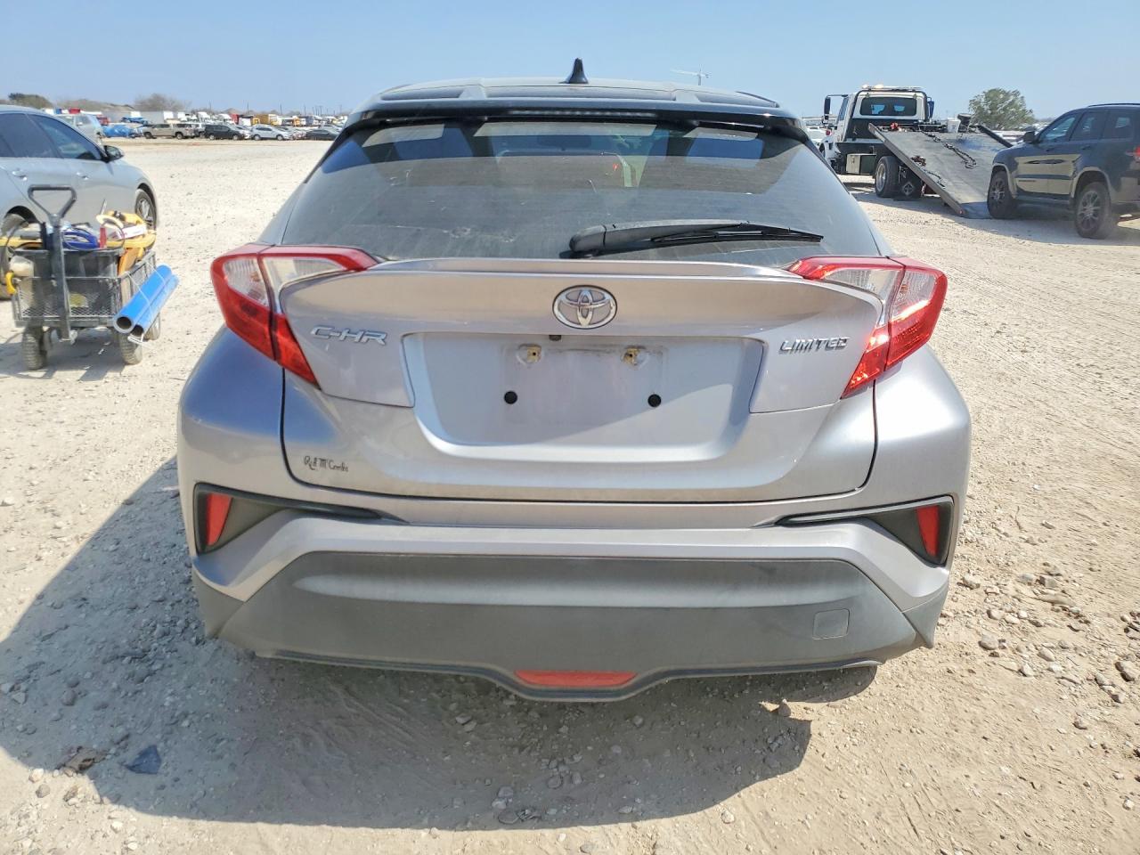 2020 Toyota C-Hr Limited - Image 6