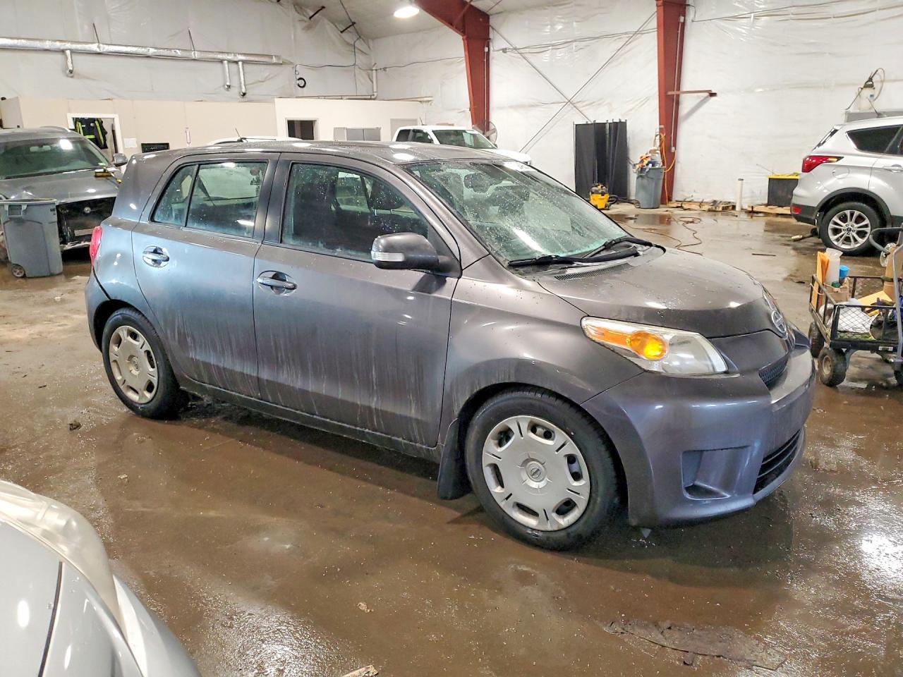 2010 Scion Xd Base - Фото 4