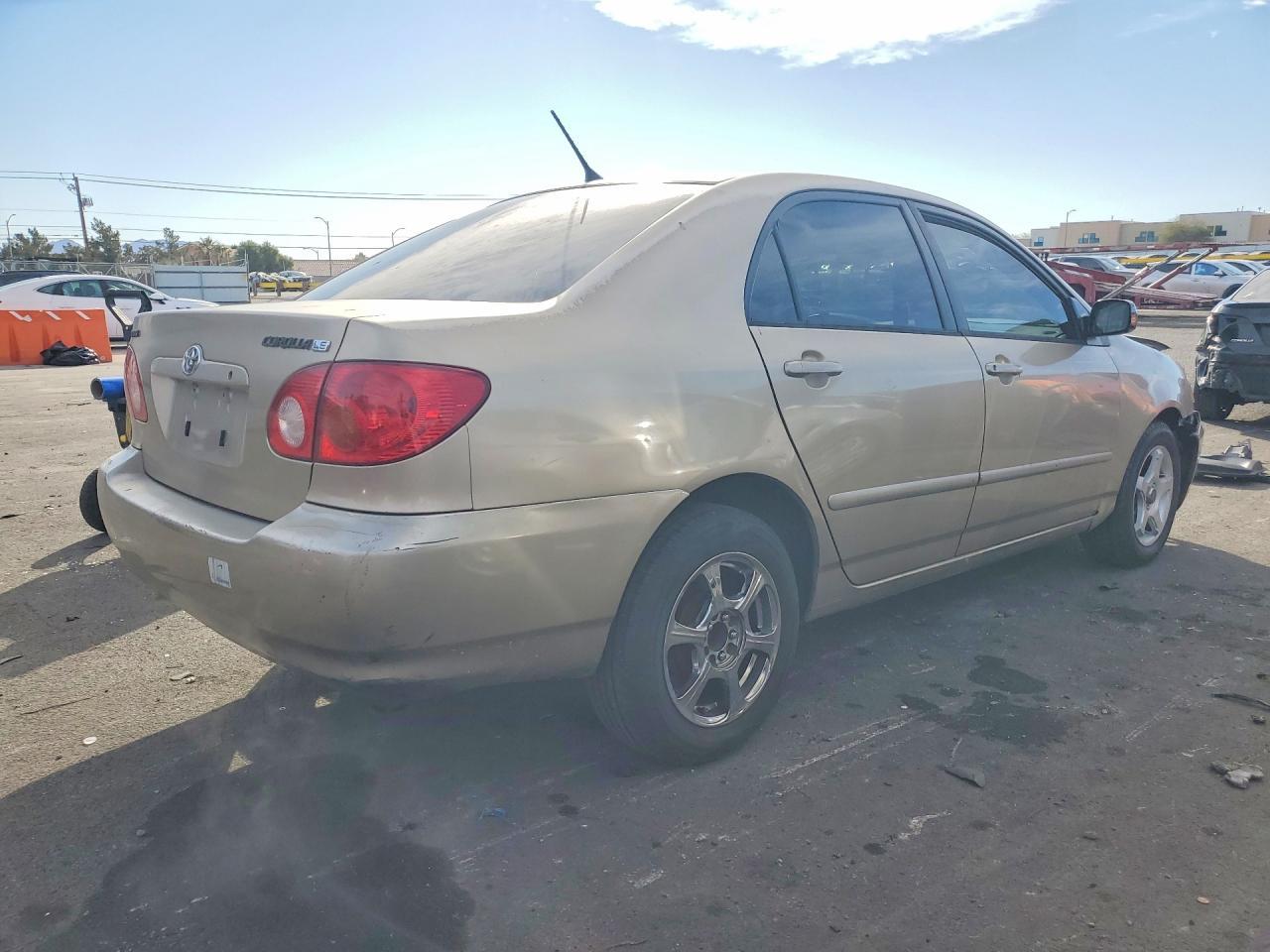 2004 Toyota Corolla Ce - Фото 3