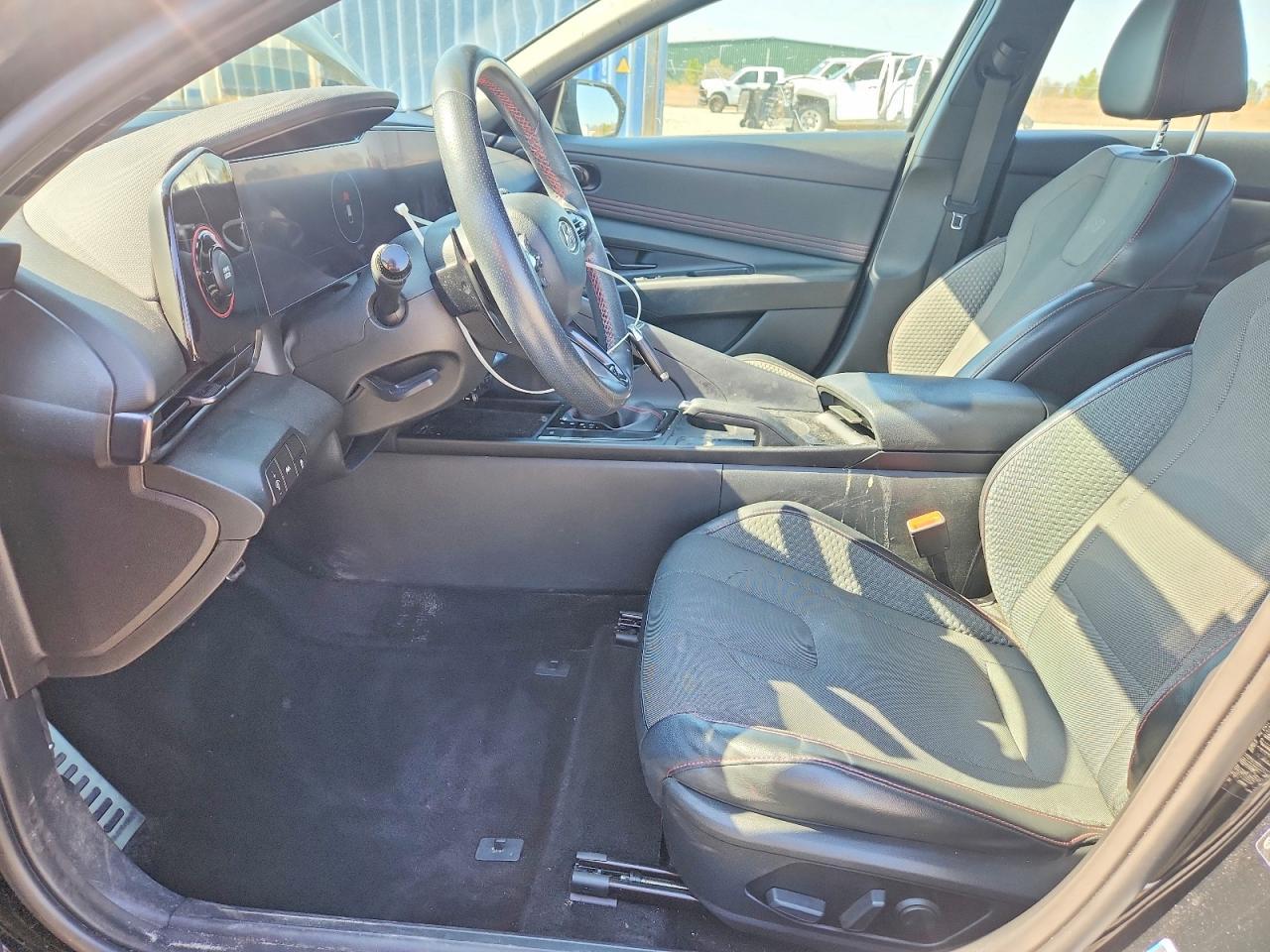 2023 Hyundai Elantra N Line - Фото 7