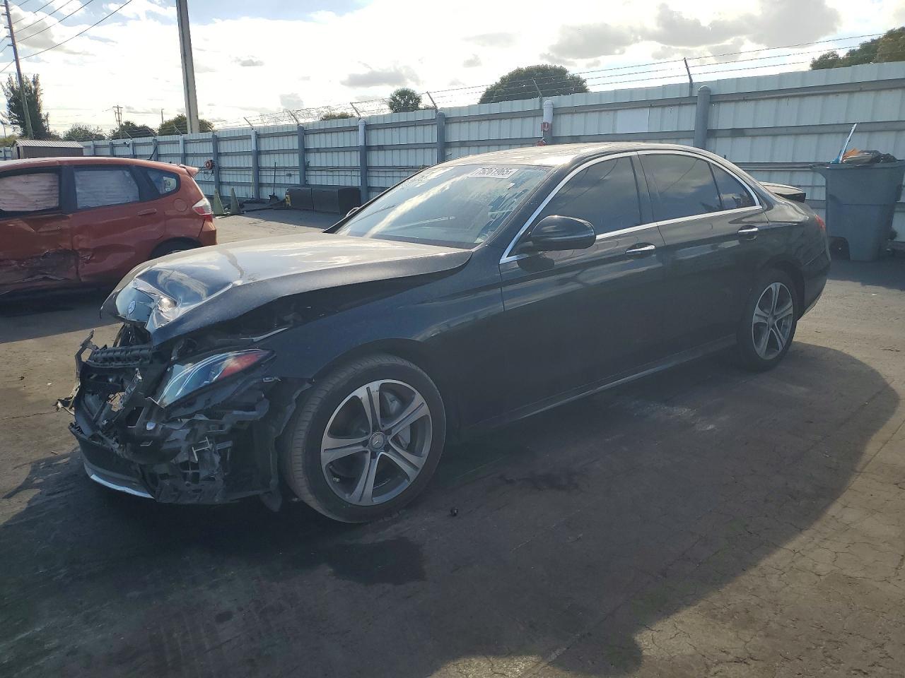 2017 Mercedes-Benz E 300