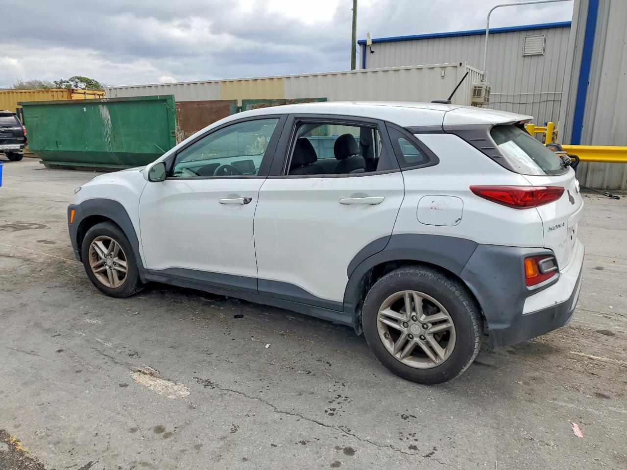 2020 Hyundai Kona Se - Фото 2