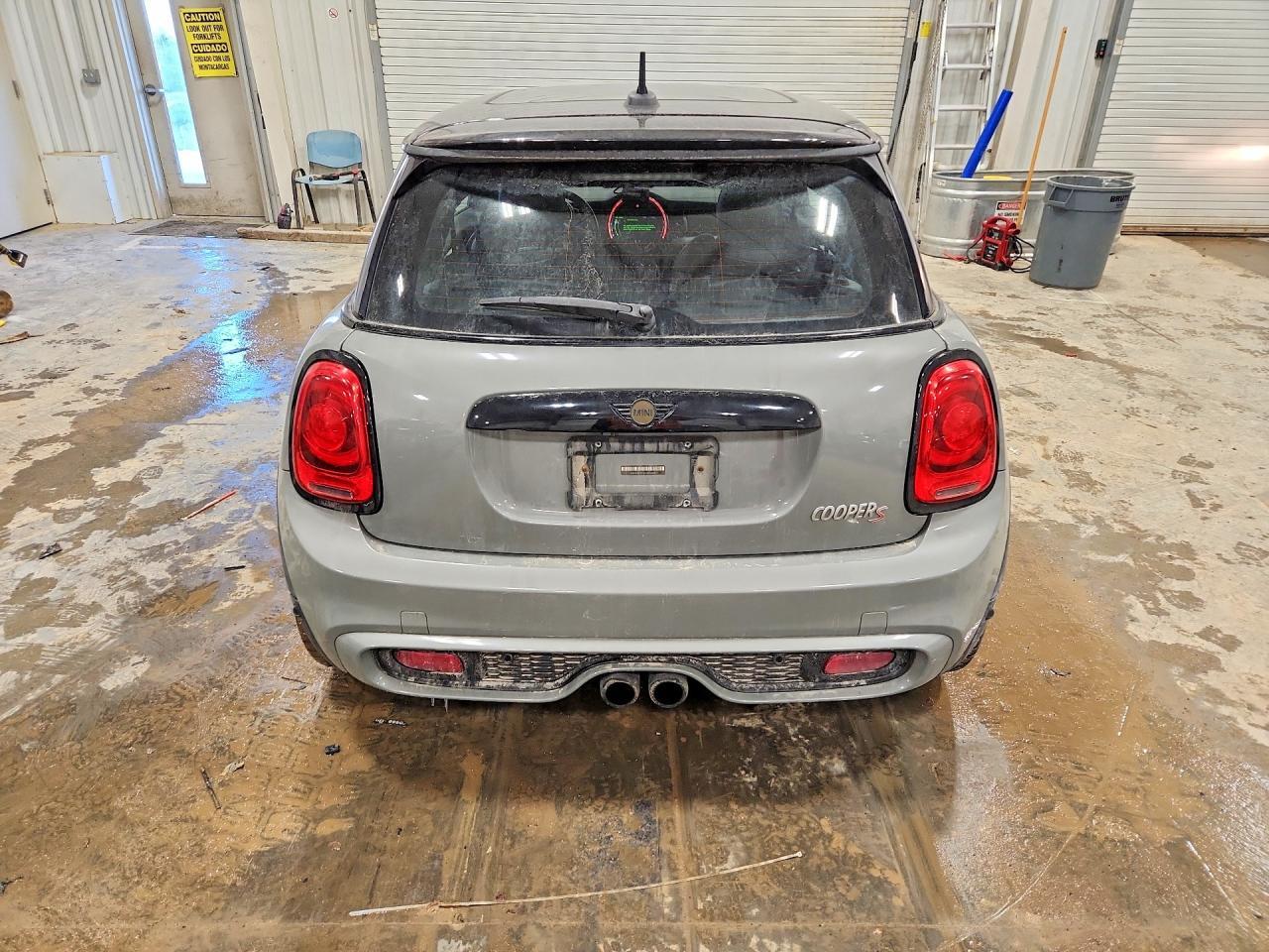 2018 Mini Cooper S - Image 6