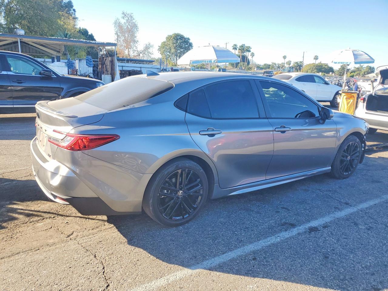 2025 Toyota Camry Xse - Фото 5