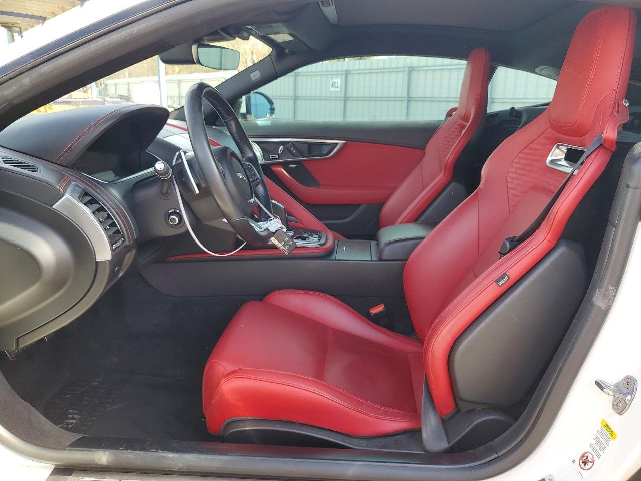 2022 Jaguar F-Type - Фото 7