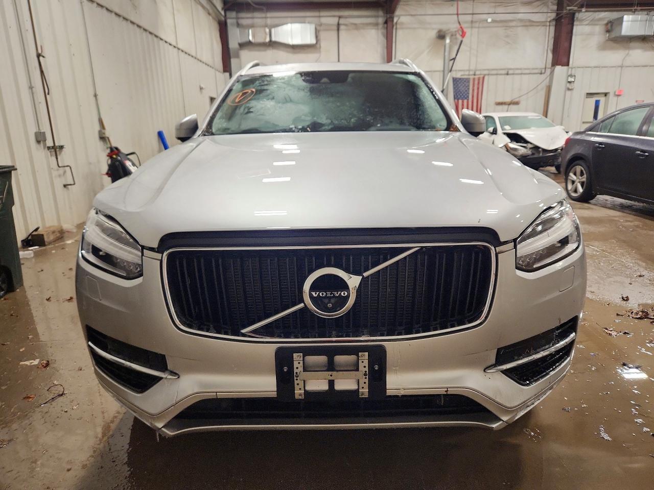 2017 Volvo Xc90 T6 - Image 5