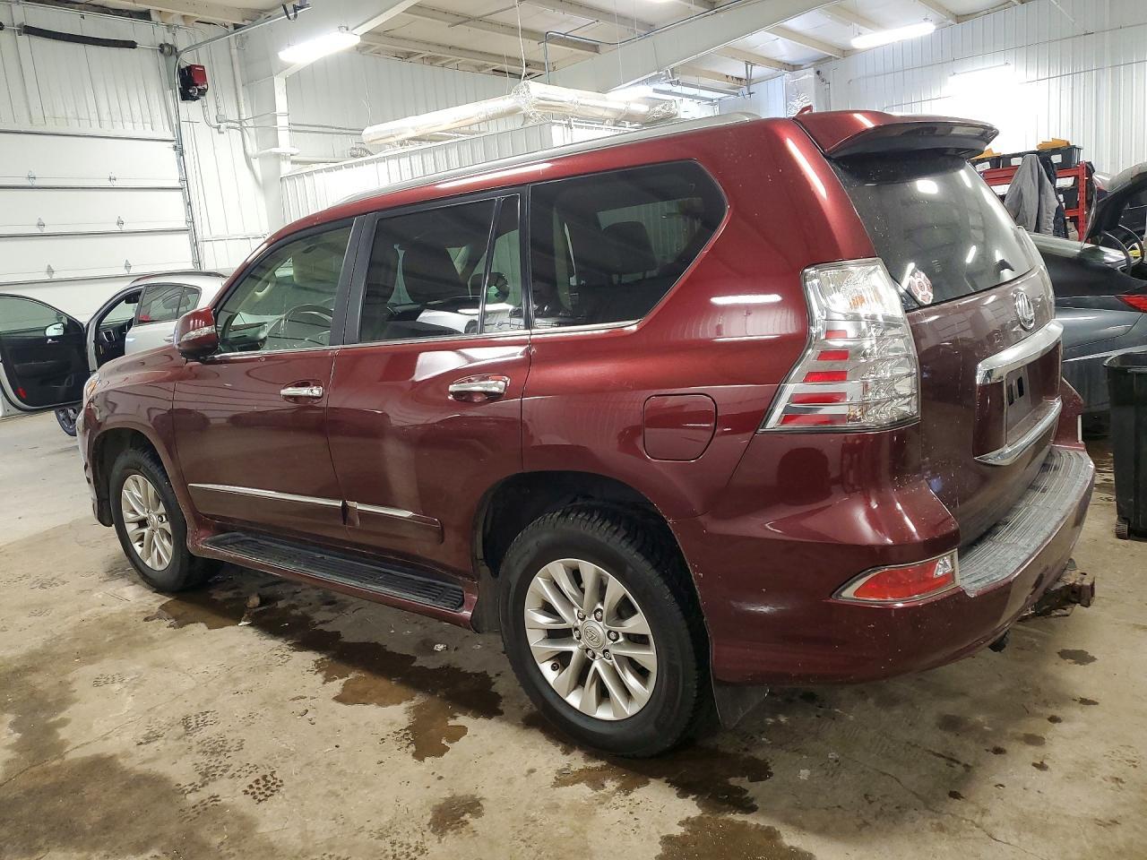 2014 Lexus Gx 460 - Image 2