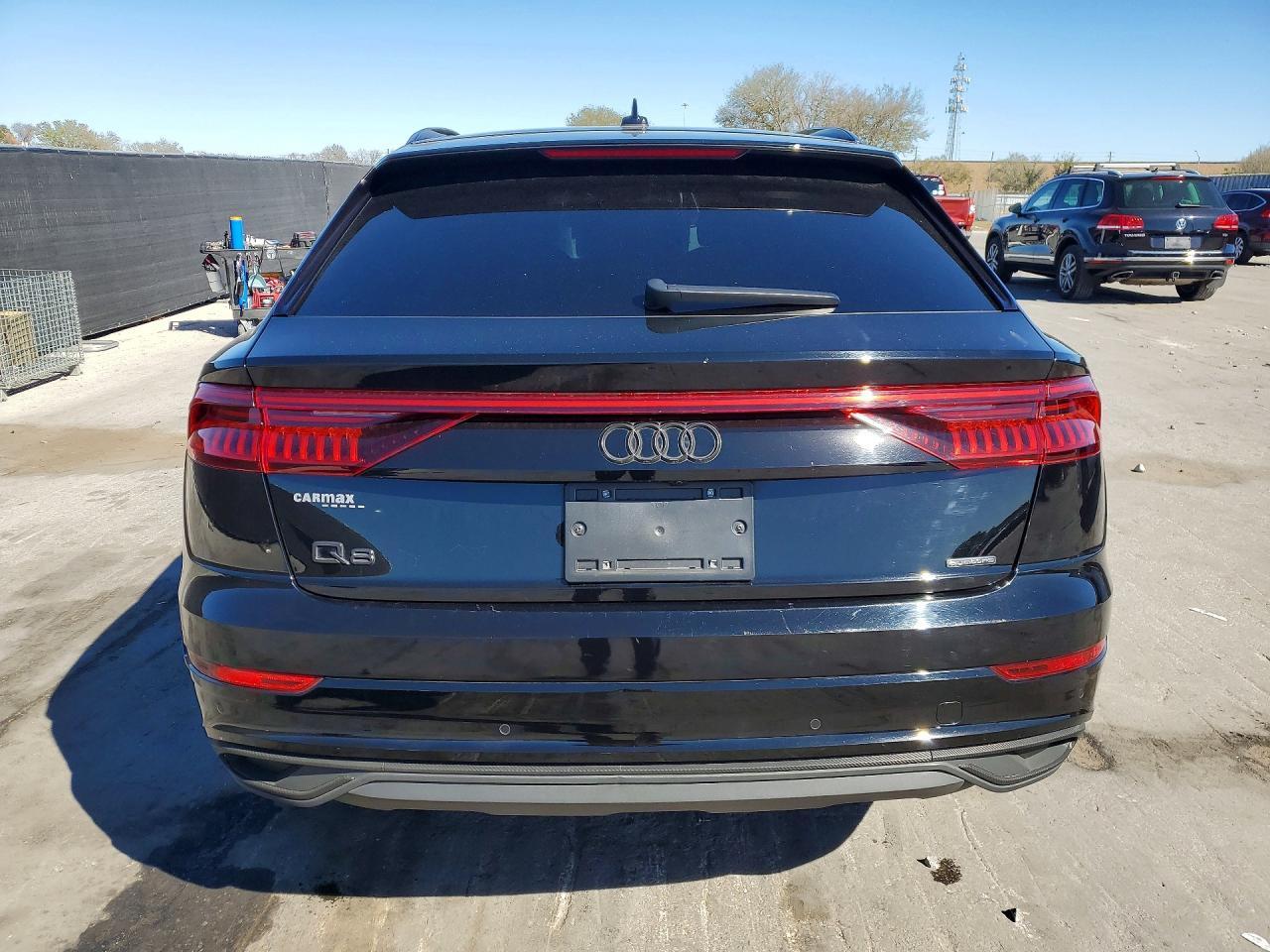 2019 Audi Q8 Premium Plus - Фото 6