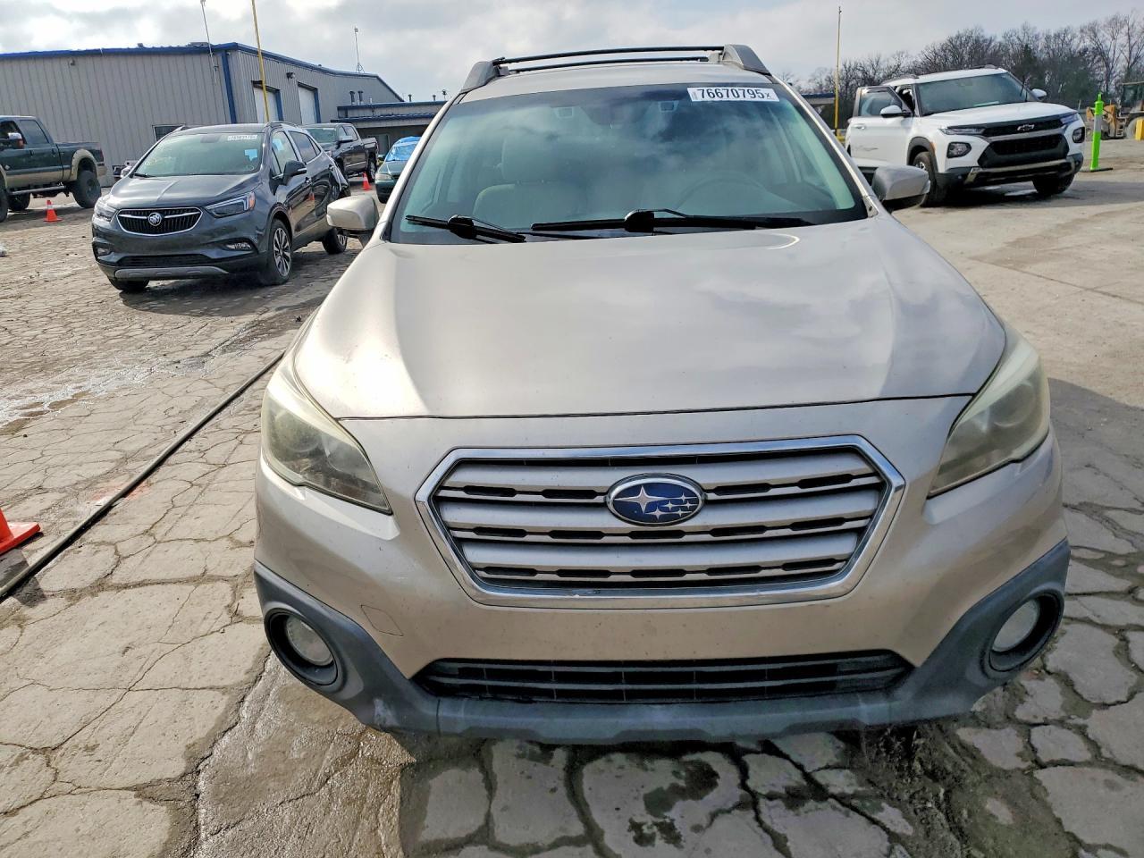 2017 Subaru Outback 2.5I Premium - Image 5