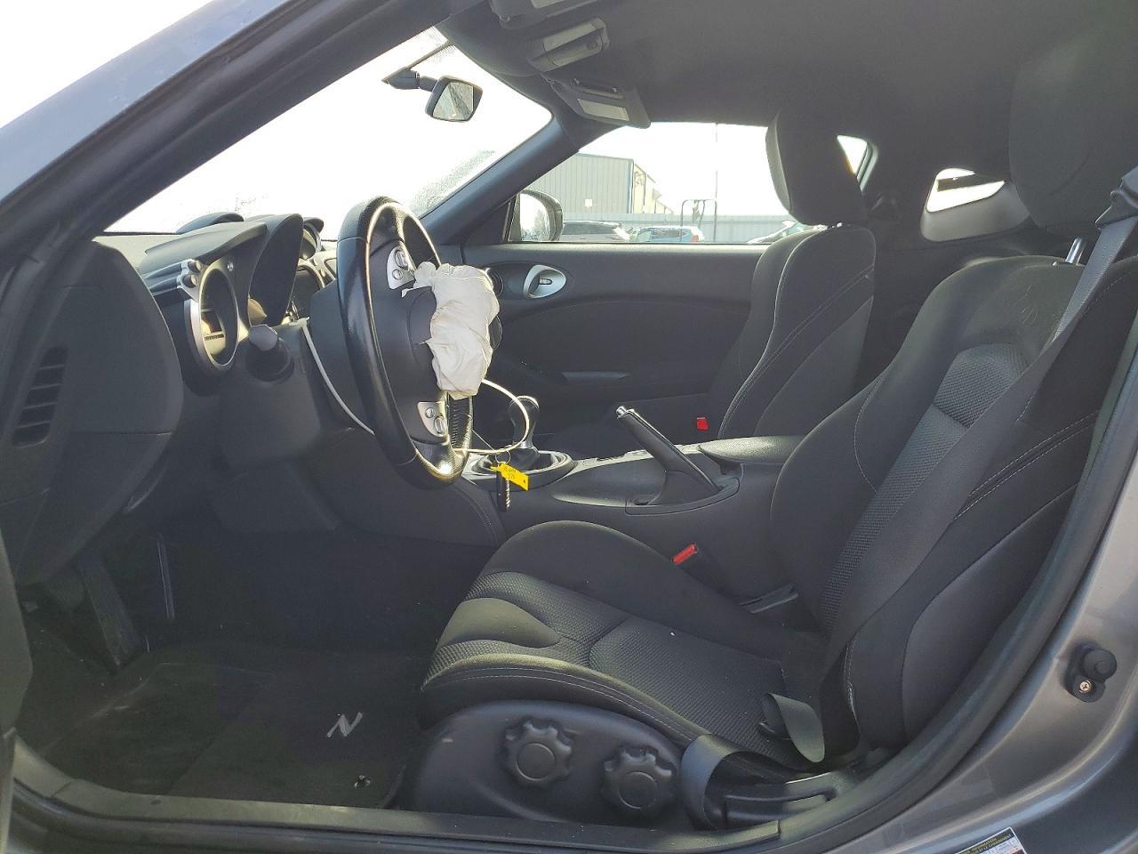 2014 Nissan 370Z Base - Image 7
