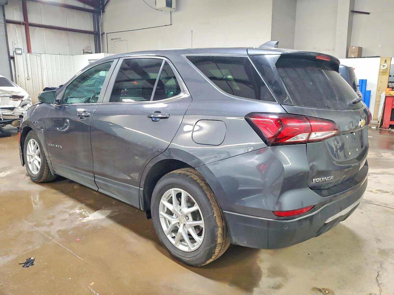 2022 Chevrolet Equinox Lt - Фото 3