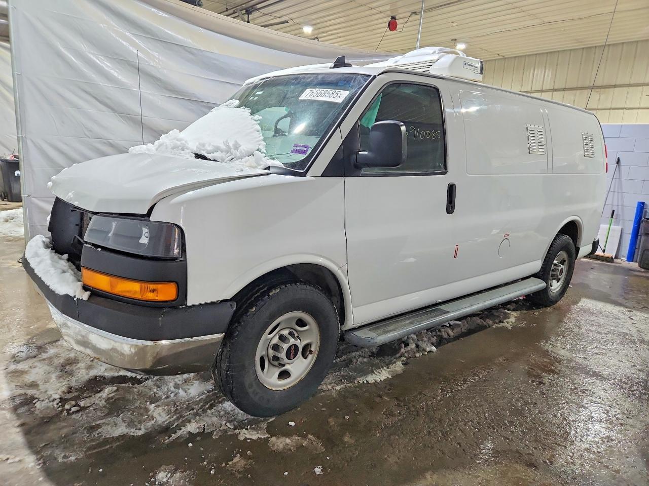 2020 GMC Savana 2500 Cargo Delivery Van