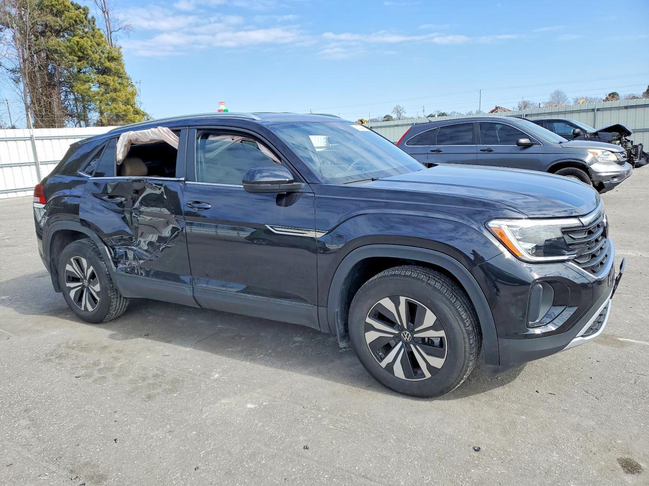 2024 Volkswagen Atlas Cross Sport Se - Фото 4