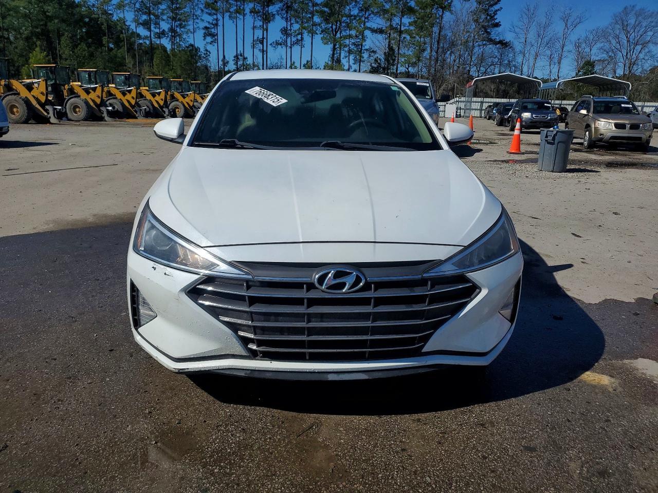 2019 Hyundai Elantra Sel - Фото 5